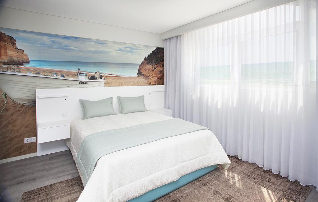 Golden Beach Guest House & Rooftop Bar Faro Exterior foto