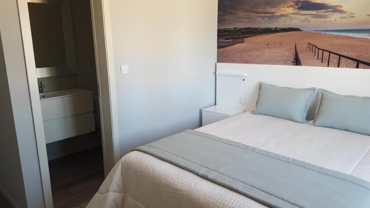 Golden Beach Guest House & Rooftop Bar Faro Exterior foto