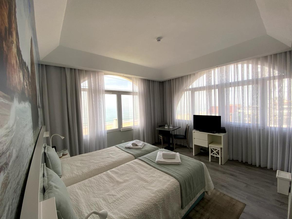 Golden Beach Guest House & Rooftop Bar Faro Exterior foto