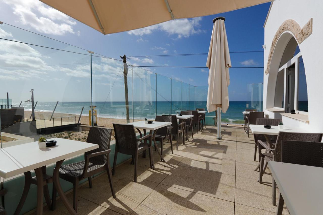 Golden Beach Guest House & Rooftop Bar Faro Exterior foto